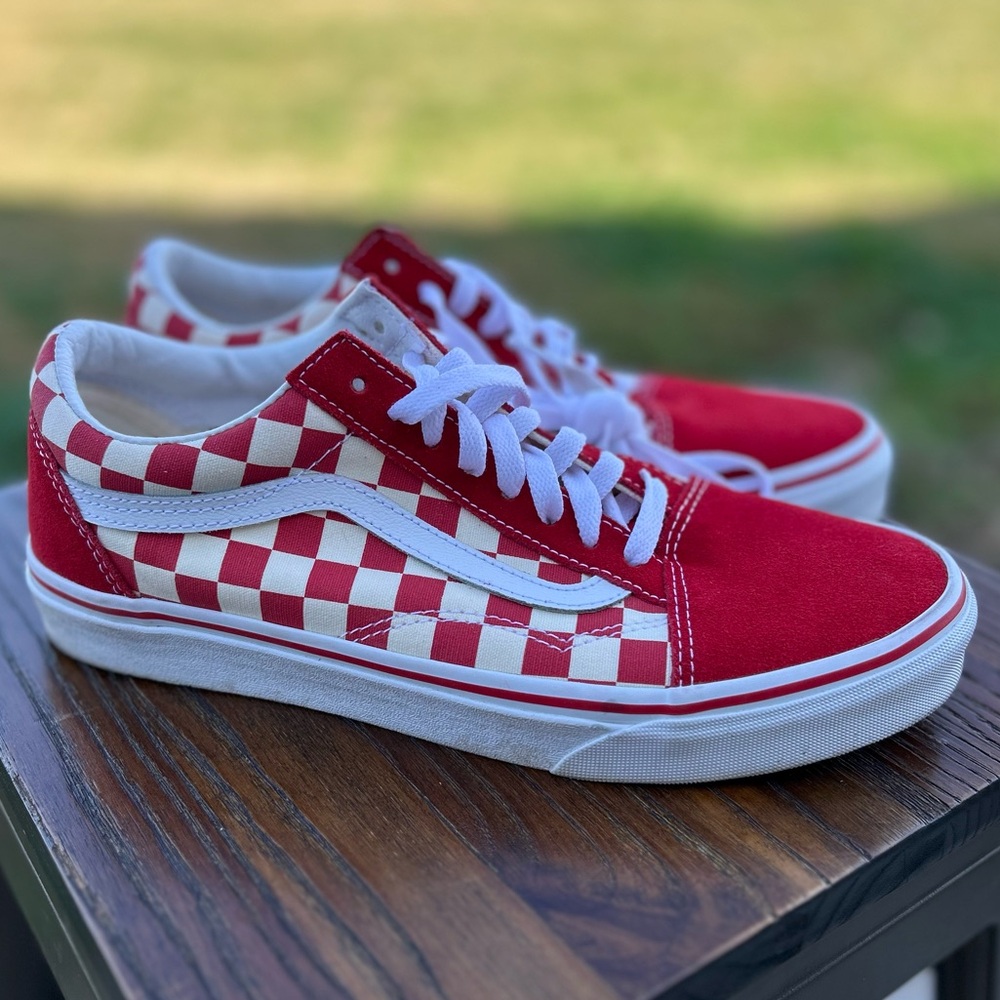 Vans Old Skool Red & White Checkerboard Sneakers – Men’s 8 / Women’s 9.5